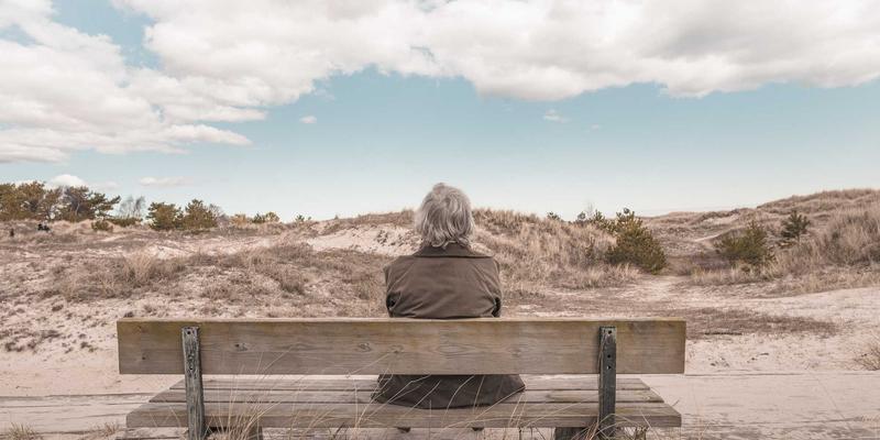 湖北3C数码商城新蓝海：可穿戴医疗设备如何借力本地生物医药产业实现健康监测创新