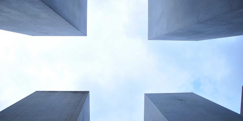 湖北企业级IT采购新趋势：武汉总部经济崛起，商用电脑与服务器升级需求激增