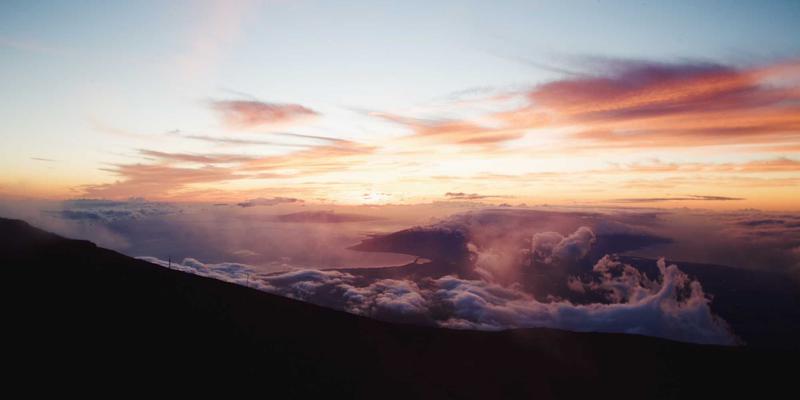 湖北数码商城引领3C循环经济：构建二手手机、电脑检测翻新与数据安全新体系