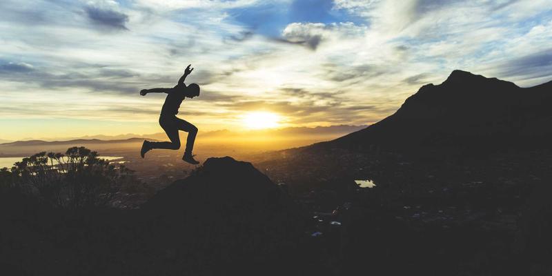 湖北数码消费新趋势：从相机办公设备到Hi-Fi耳机与智能音箱的年轻化升级