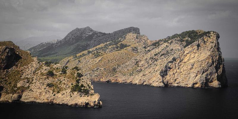 湖北智能家居市场崛起：3C渠道商如何抓住从智能门锁到全屋联动的转型机遇