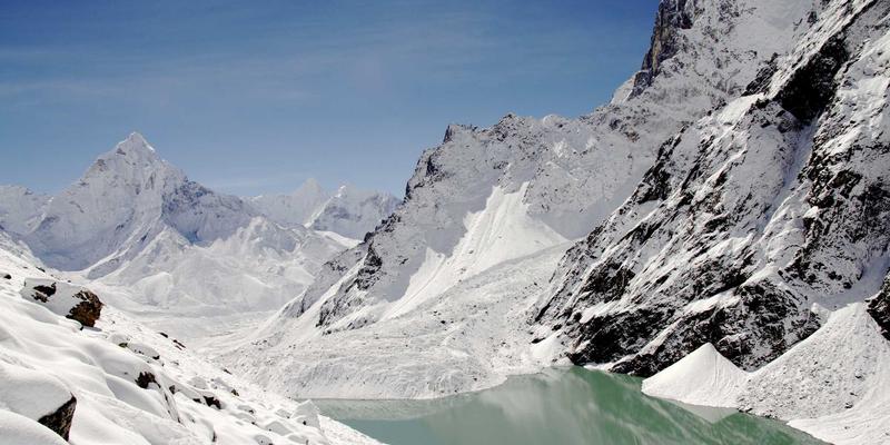 湖北游戏本消费洞察：电竞热潮下武汉高校学生的笔记本电脑选购指南